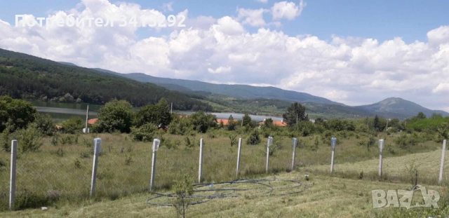 Продавам УПИ  над яз. Пчелина /Лобош обл. Перник, снимка 2 - Парцели - 51231790