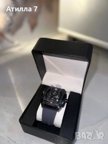 Уникален мъжки часовник NAVIFORCE - спортно-елегантен хронограф, снимка 13 - Мъжки - 54166576