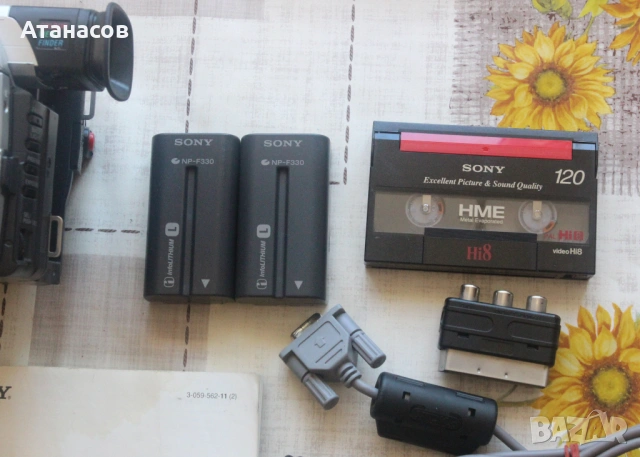 Sony DCR-TRV620 Digital8 HI8 8mm Video8 Camcorder VCR Player, снимка 3 - Камери - 54909786