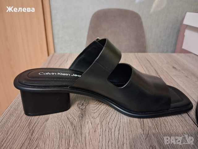 Чехли Calvin Klein, снимка 6 - Чехли - 54715196