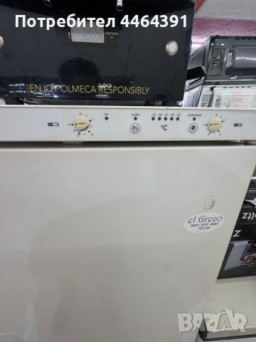 хладилник с фризер LIEBHERR 2компресора, снимка 5 - Хладилници - 55404194