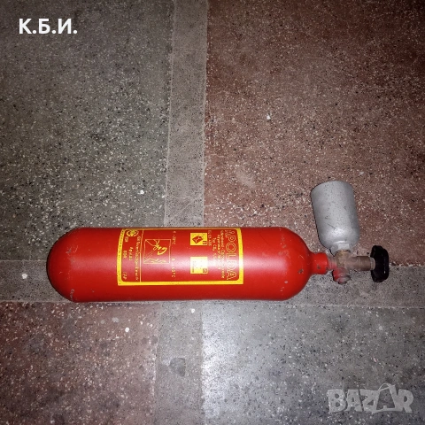 ПРОДАВАМ РЕТРО НЕМСКИ ПОЖАРОГАСИТЕЛ ОТ - GDR - БИВШАТА ИЗТОЧНА ГЕРМАНИЯ , снимка 2 - Аксесоари и консумативи - 54712683