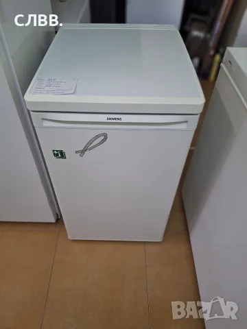 Продавам хладилник SIEMENS 