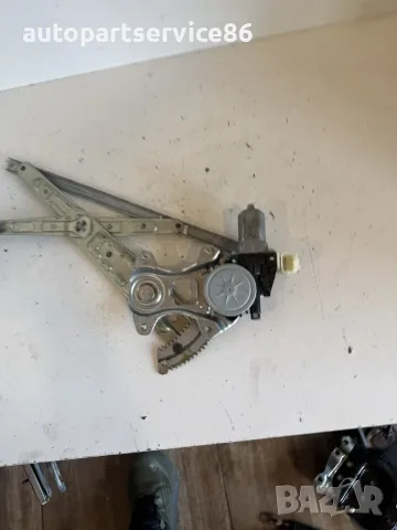 Механизъм за прозорец и мотор за задна лява врата за Nissan Murano Z51 3.5 V6 (2009) 827311BA0A OEM, снимка 2 - Части - 55627531
