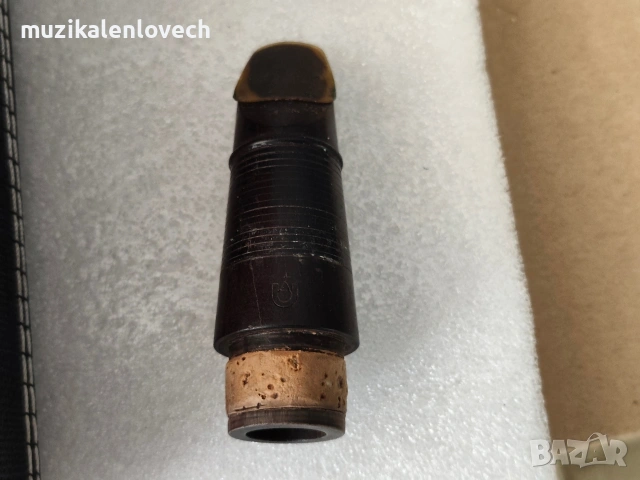 Vintage Amati Kraslice Wooden Clarinet /German System/ Made in Czechoslovakia кларинет с куфар, снимка 5 - Духови инструменти - 55206116