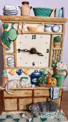 Винтидж часовник, снимка 2 - Стенни часовници - 53964779