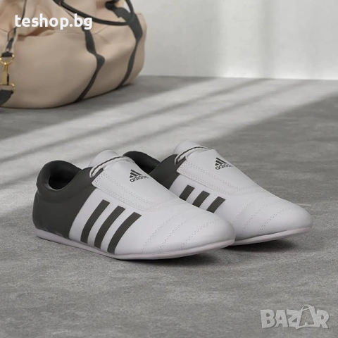 Маратонки Аdidas Adi Kick II 45 и 1/3 номер, снимка 6 - Спортни обувки - 55250803