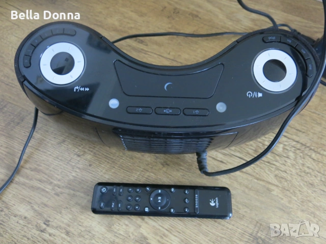 Logitech Pure-fi Dream iPhone докинг станция с Bluetooth, снимка 11 - Аудиосистеми - 54357187