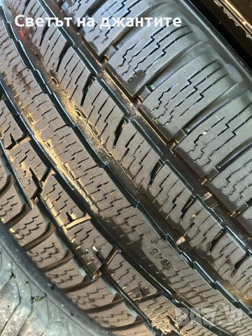 Гуми 235/55/17 Nokian 2 броя, снимка 3 - Гуми и джанти - 54931232