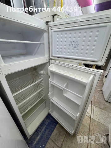 Хладилник с фризер BEKO , снимка 9 - Хладилници - 54478882