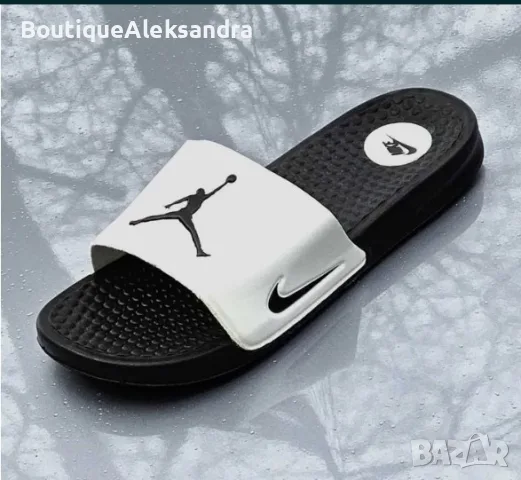Мъжки чехли на Jordan 