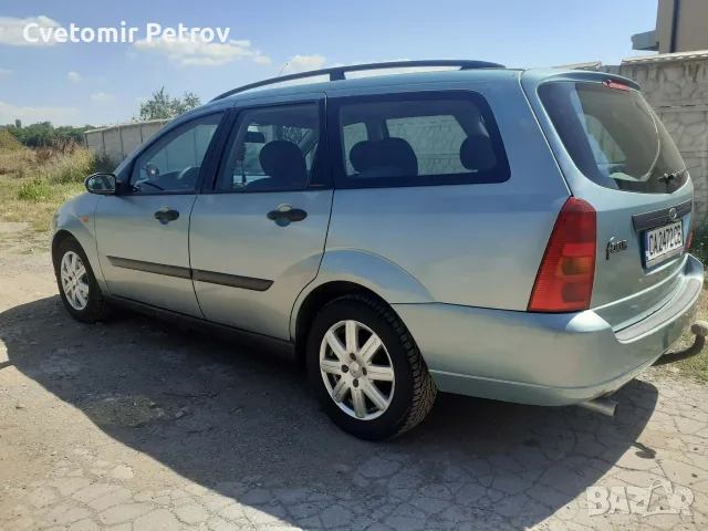Форд Фокус 1.6 101кс, снимка 3 - Автомобили и джипове - 55538449