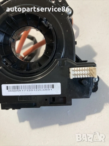 Плъзгащ пръстен на волана за Volvo C70 2.4 Бензин (2008) , снимка 2 - Части - 54029080