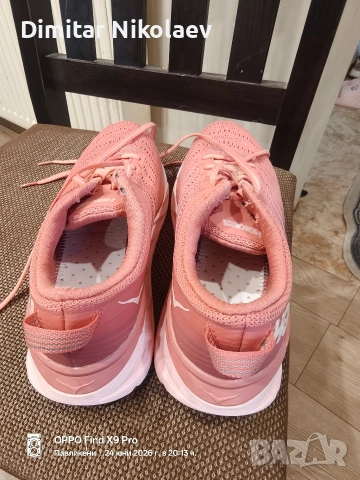 Hoka Arahi 4 , снимка 2 - Дамски ежедневни обувки - 55038167
