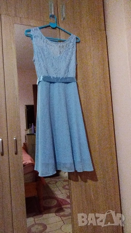 Официална рокля