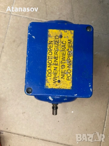 Трифазен електродвигател 0,12KW 1380об/мин, снимка 2 - Електродвигатели - 54664804