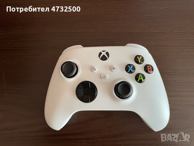 Xbox Series S 512GB – Отлично състояние, с кутия и оригинален контролер, снимка 2 - Xbox конзоли - 55477789