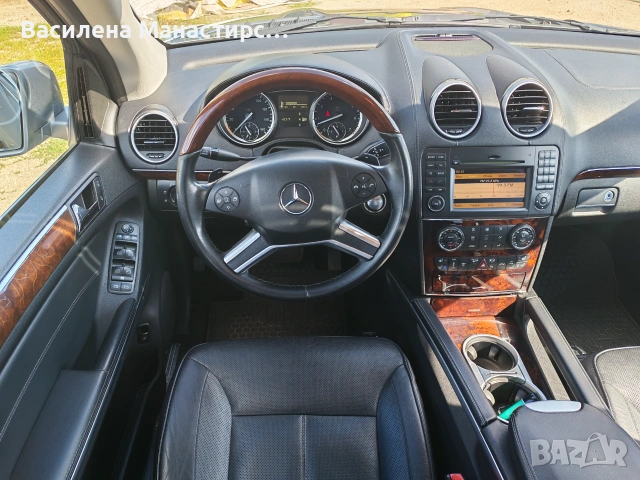  Mercedes GL550, снимка 12 - Автомобили и джипове - 55013142