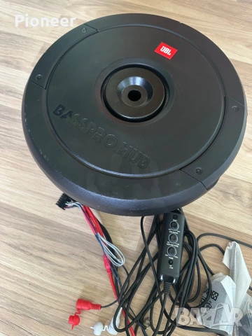Jbl  bass pro  hub