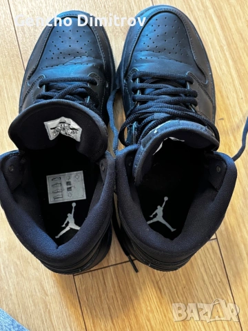 Nike Air Jordan 1, снимка 2 - Маратонки - 54800194