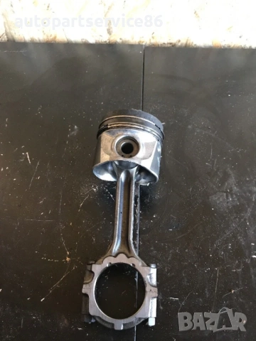 Бутало с мотовилка за Nissan Almera Tino 2.2 Dci (2004)