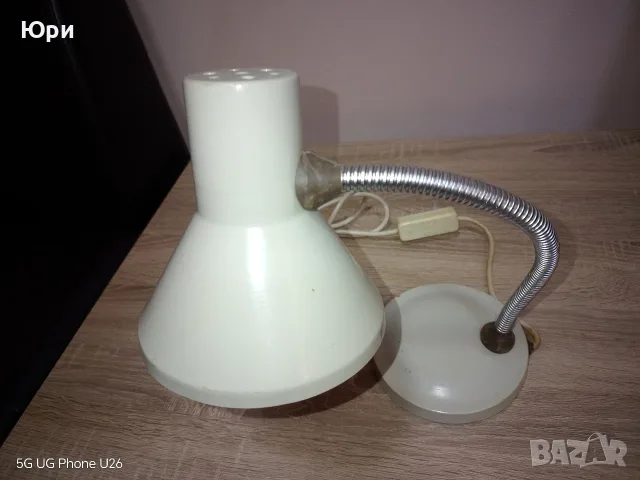 Продавам нова българска настолна лампа, снимка 2 - Настолни лампи - 30955445