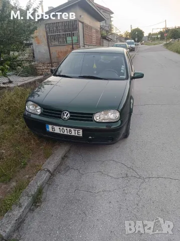 Продавам Фолцваген Голф,1.6