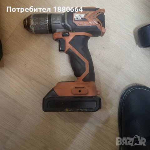 Винтоверт PREMIUM 18V