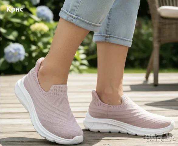 Дамски спортни обувки маратонки в три цвята– номер 40