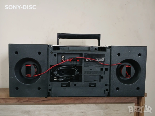 Продавам Касетофон ( HITACHI TRK-902E ) , снимка 3 - Радиокасетофони, транзистори - 54068142