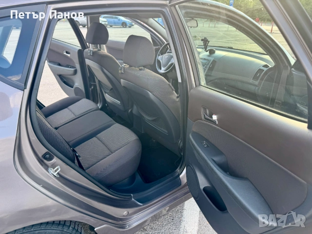 Hyundai i30 1.6 бензин/газ 126к.с., снимка 6 - Автомобили и джипове - 54752039