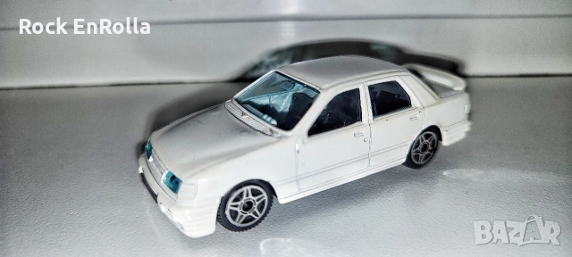 Burago Ford Sierra 1:43