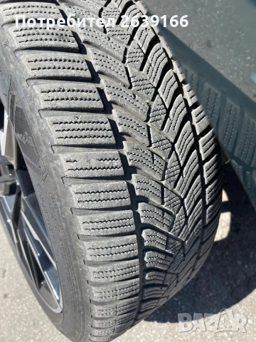 Goodyear Ultragrip Performance , снимка 2 - Гуми и джанти - 54835319