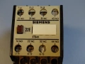 контактор Siemens 3TB40 17-0A 220V 50/60Hz 20A Contactor, снимка 2