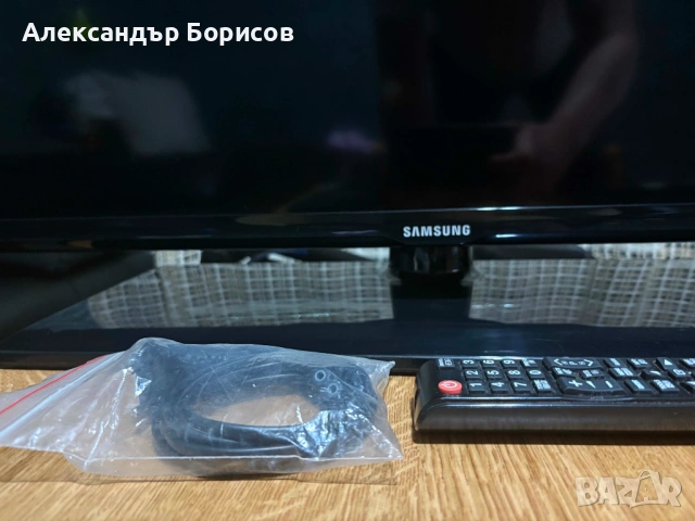 Телевизор SAMSUNG 46" UE46EH6030, снимка 2 - Телевизори - 54707192