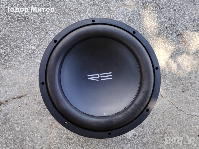 Мощен 12" суб бас 