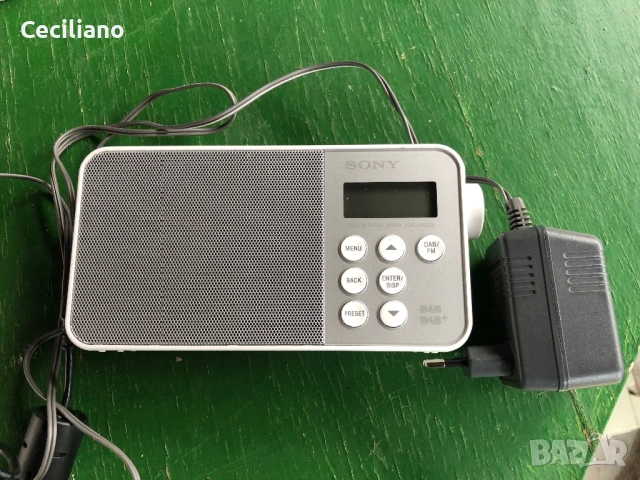 радио Sony, модел XDR-S40DBP+адаптер-220v-(бонус)!, снимка 4 - Радиокасетофони, транзистори - 54571435