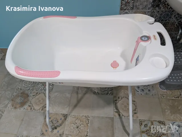 Вана на стойка за бебе Chipolino