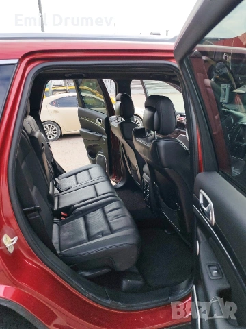 🔥 Jeep Grand Cherokee SUMMIT – 5.7 HEMI: Мощност и Лукс в едно! 🔥, снимка 14 - Автомобили и джипове - 54073982