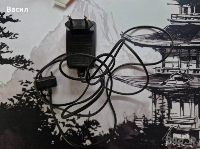 Оригинално зарядно за Sony Ericsson