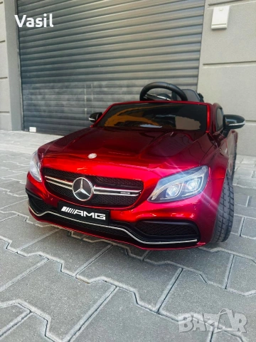 Детска Акумулаторна кола Mercedes Benz C63s AMG червена , снимка 3 - Коли, камиони, мотори, писти - 55181531