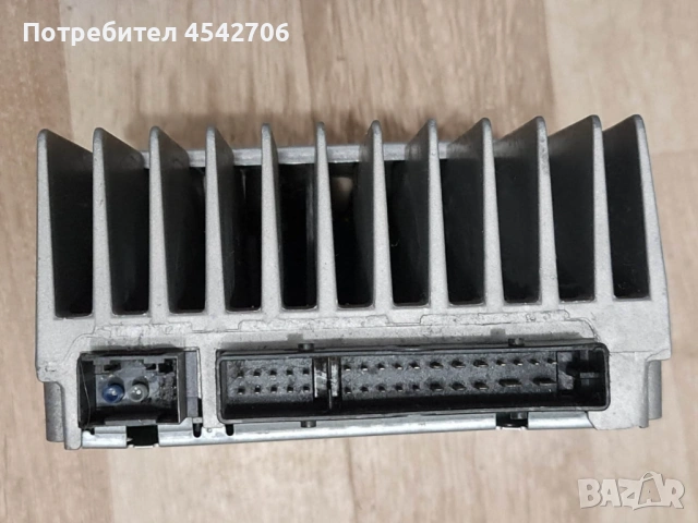 Усилвател Harman Becker за Мерцедес ML W164, снимка 3 - Ресийвъри, усилватели, смесителни пултове - 54777088