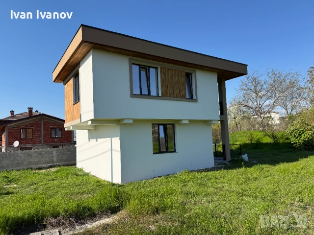 Нова двуетажна къща с панорама в с. Козаново , снимка 5 - Къщи - 54375285