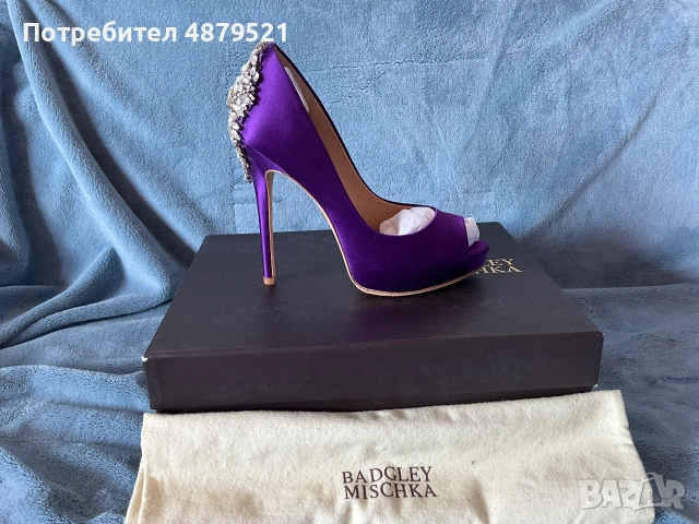 Нови изящни обувки Badgley Mischka Kiara Purple Satin size 37