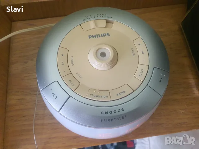Радио часовник/будилник PHILIPS, снимка 4 - Будилници и настолни часовници - 55628375