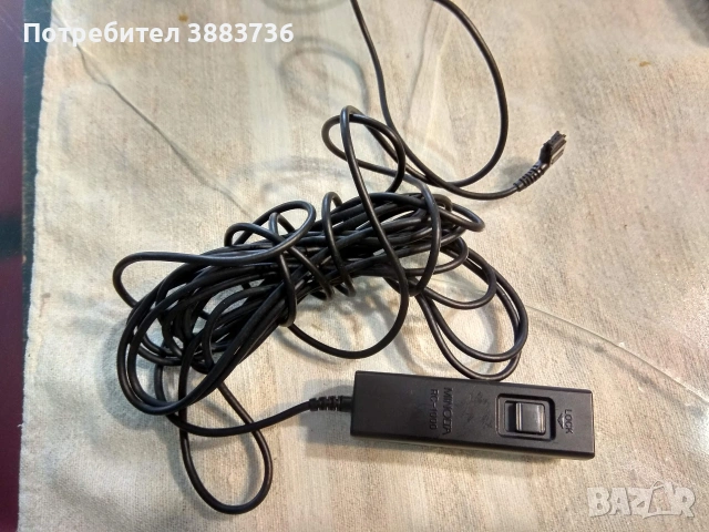 Ориг.зарядно за Sony A33,A57,A65,A68,A77,A99 и дистанционни, снимка 5 - Батерии, зарядни - 55240026