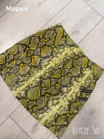 Bershka пола, снимка 3 - Поли - 54998520