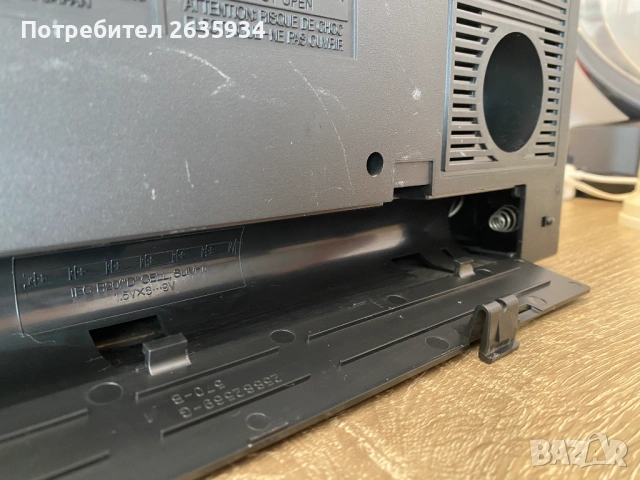 Радиокасетофон BoomBox Toshiba RT-90S, снимка 6 - Радиокасетофони, транзистори - 54605684