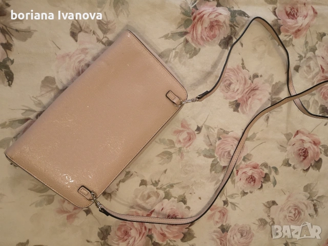 Guess , снимка 7 - Чанти - 54404382