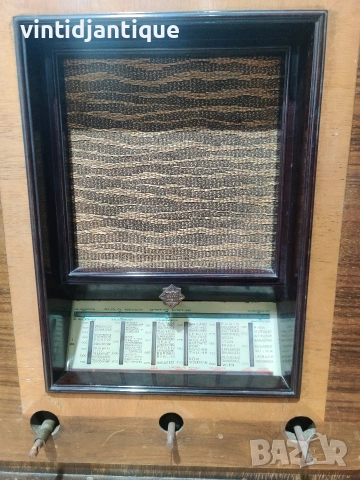 Старинно лампово радио Telefunken Meistersuper 332WLK със заден капак, снимка 6 - Антикварни и старинни предмети - 54484194